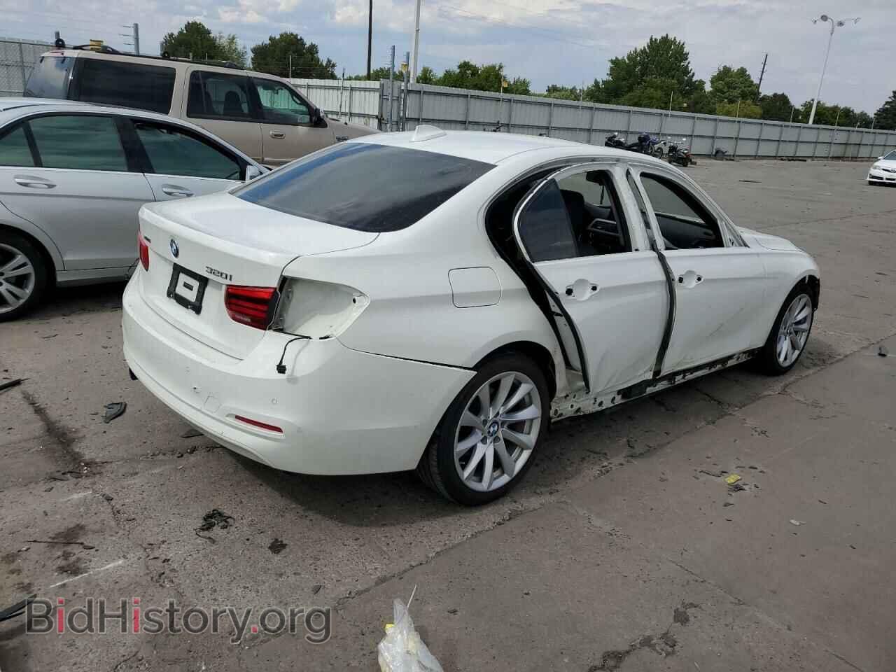 2018 BMW 3 SERIES - VIN: WBA8E5G55JNU46990 - Фото 3
