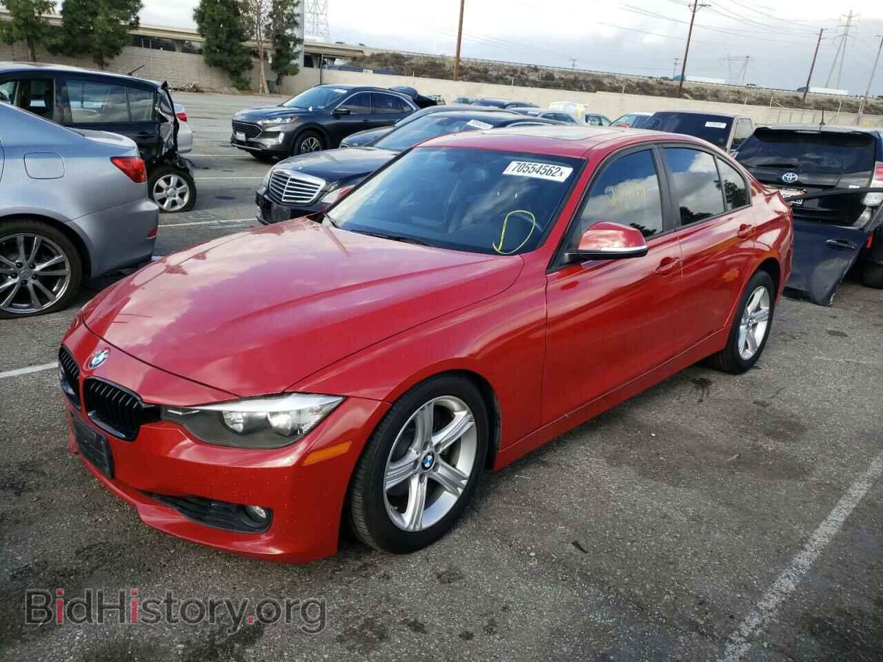 Photo WBA3C1C56DF439074 - BMW 3 SERIES 2013