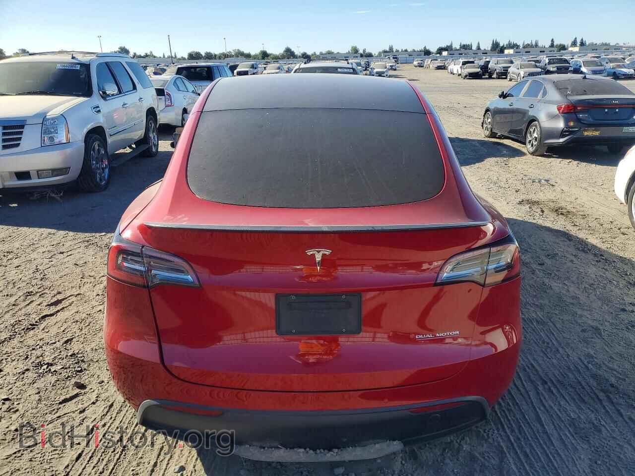 2022 TESLA MODEL Y - VIN: 7SAYGDEF6NF352403 - Фото 6