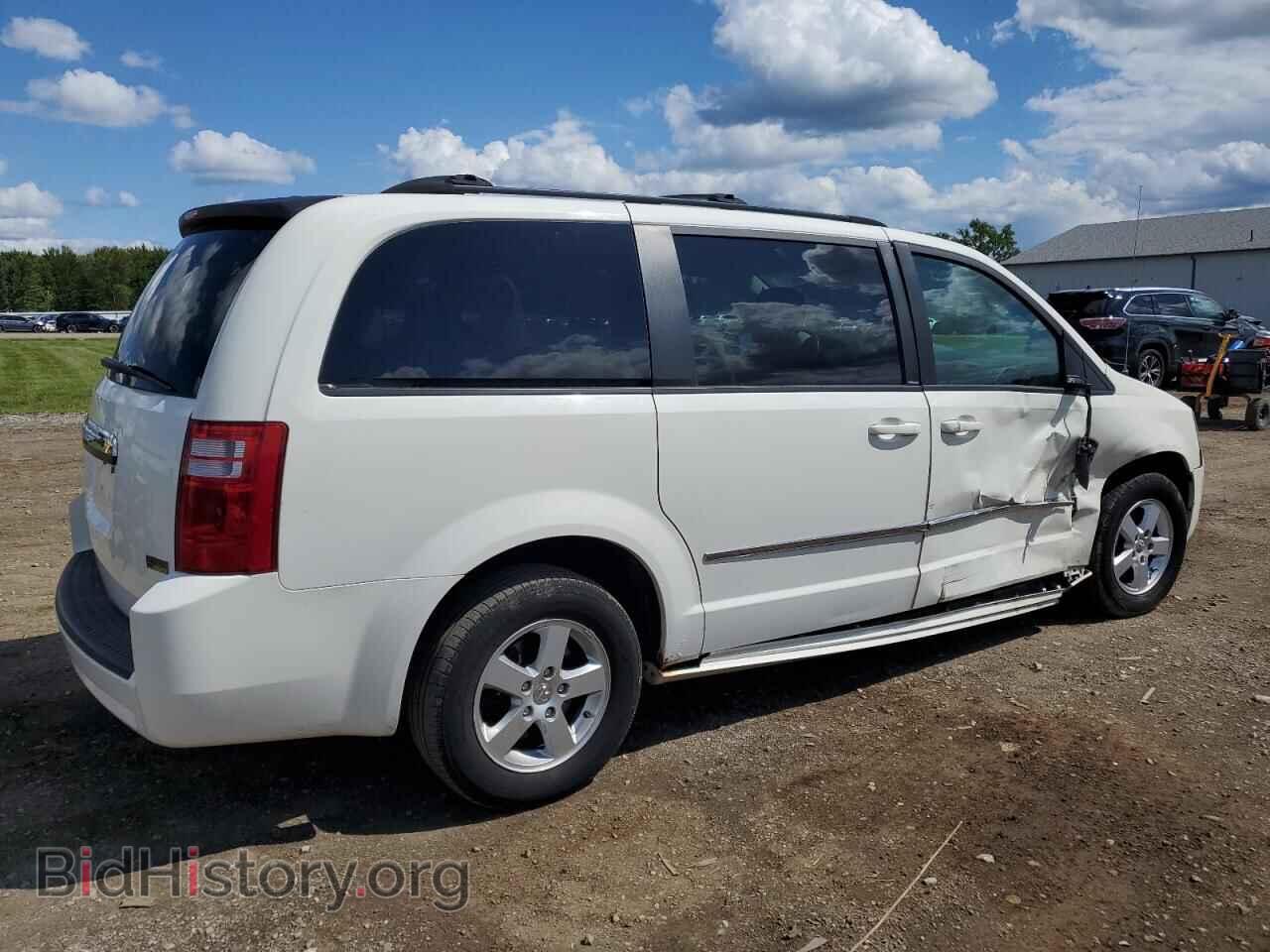 2010 DODGE CARAVAN - VIN: 2D4RN5D1XAR219423 - Фото 3