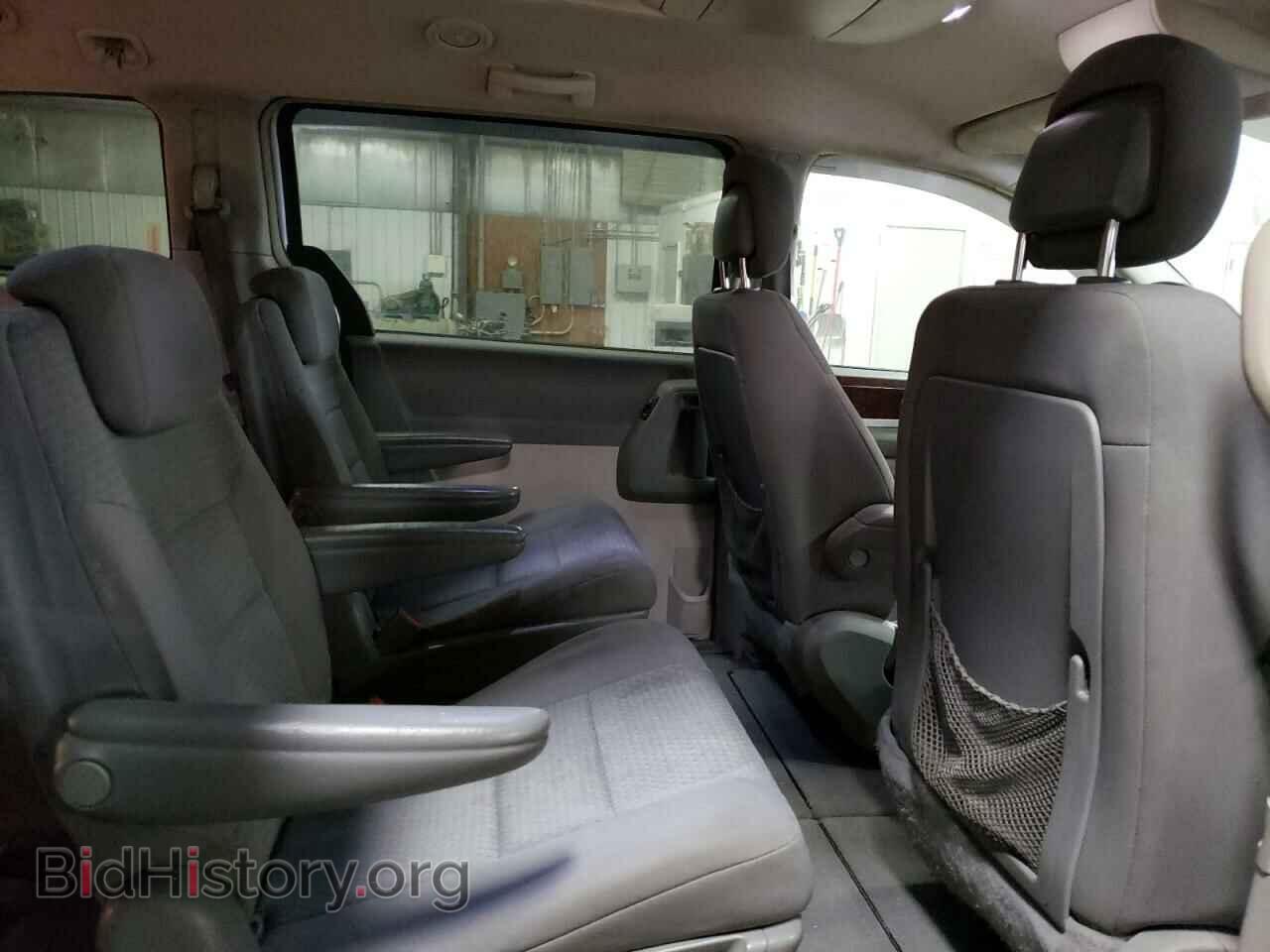 2010 CHRYSLER MINIVAN - VIN: 2A4RR5D16AR460990 - Фото 6
