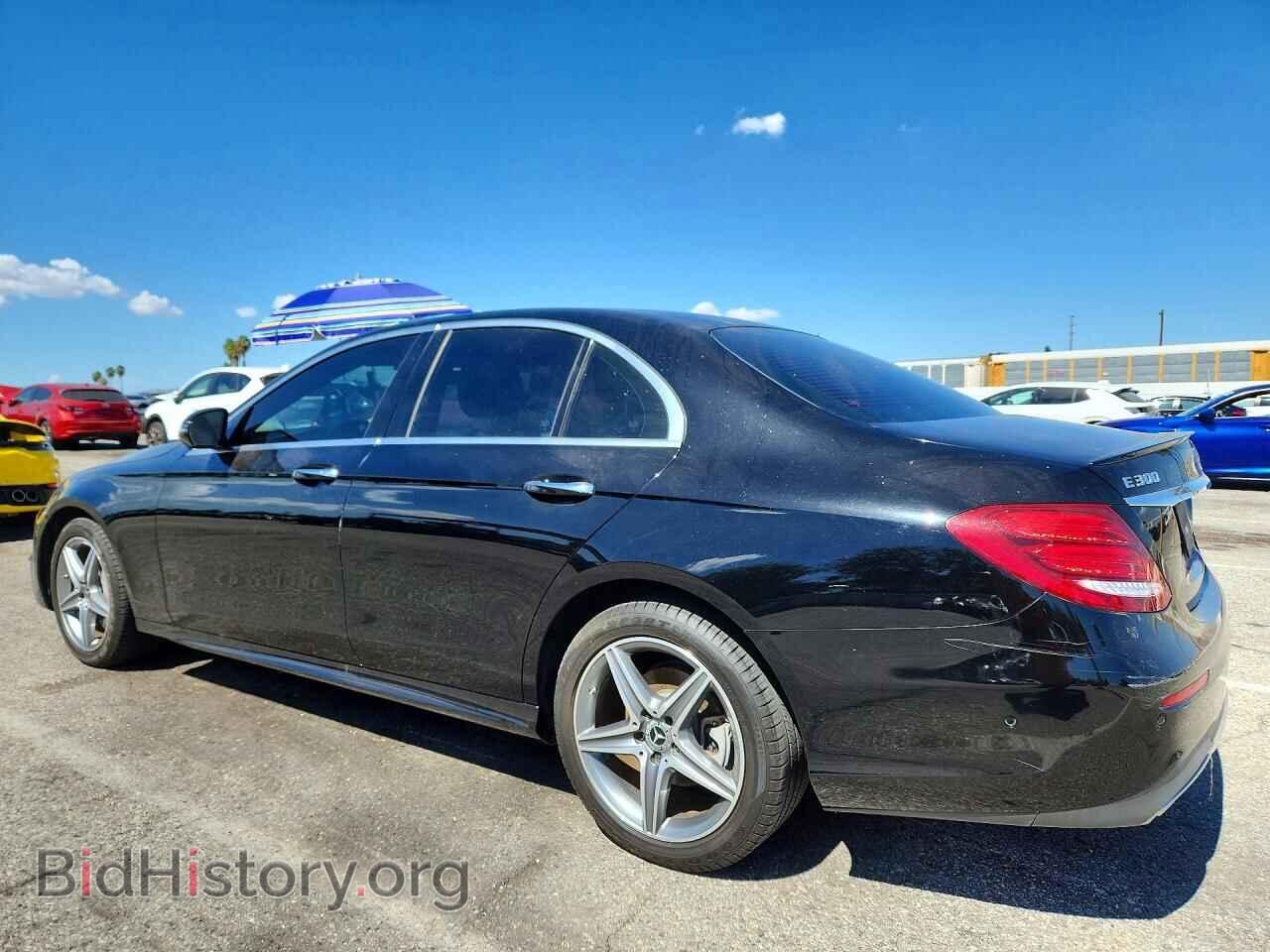 2019 MERCEDES-BENZ E-CLASS - VIN: WDDZF4JB2KA527019 - Photo 2