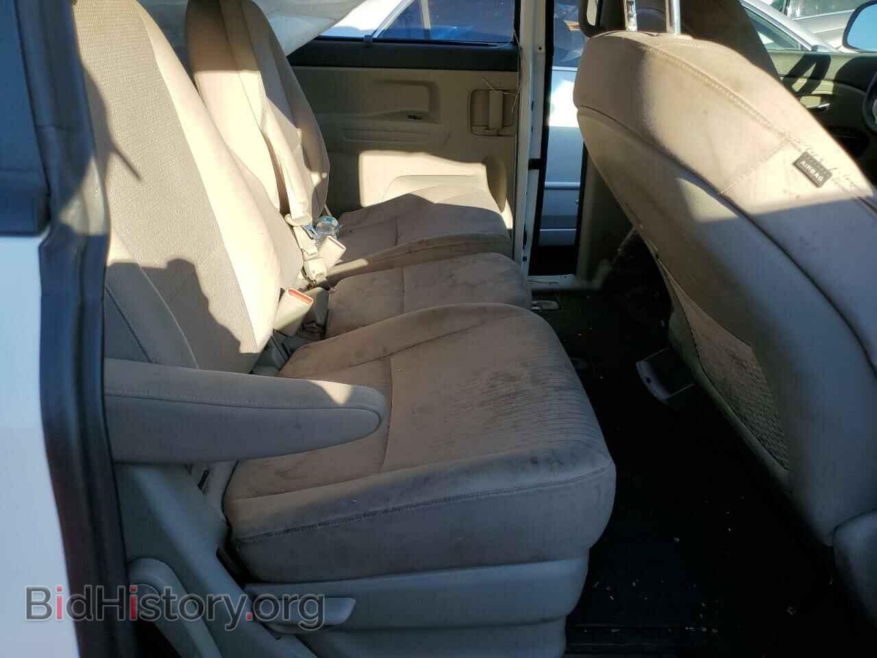 2016 KIA All Models - VIN: KNDMB5C15G6087169 - Фото 11