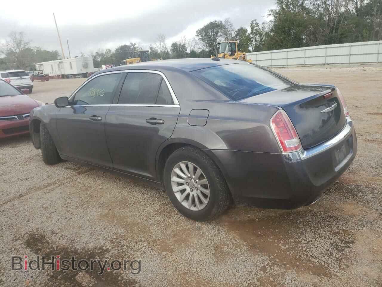 2014 CHRYSLER 300 - VIN: 2C3CCAAG1EH209387 - Фото 2