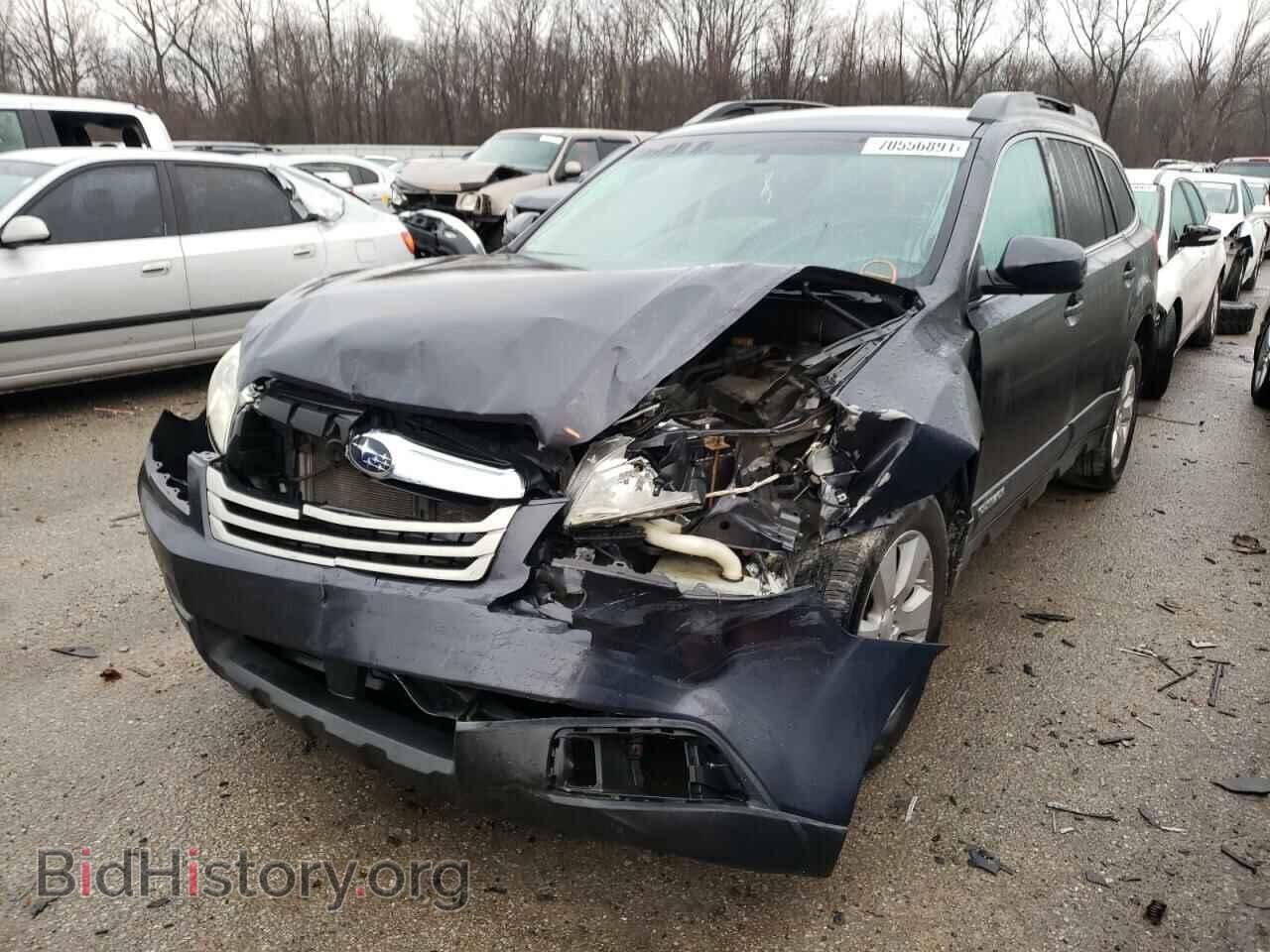 2011 SUBARU OUTBACK - VIN: 4S4BRBCC2B3328517 - Фото 2