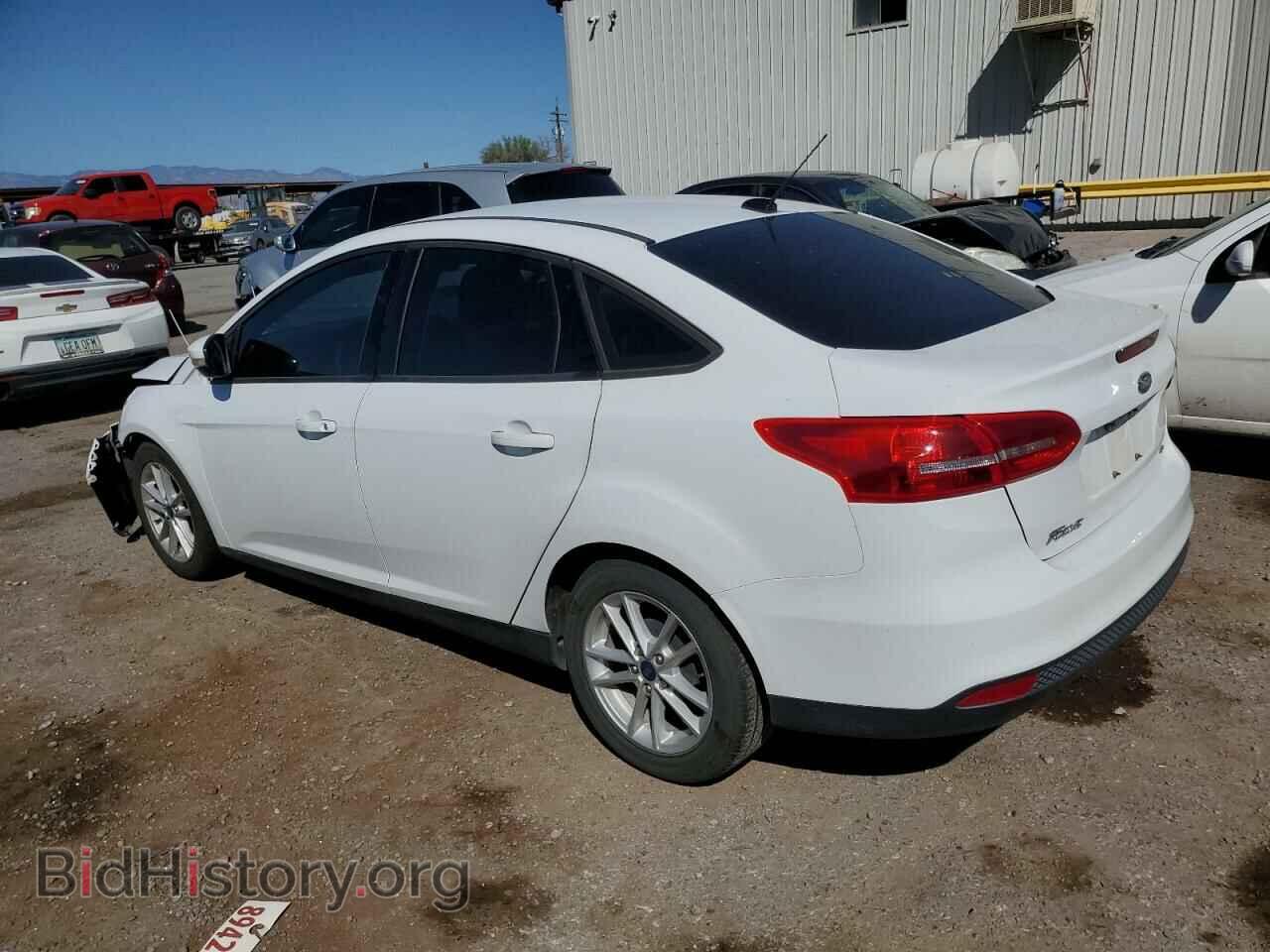 2017 FORD FOCUS - VIN: 1FADP3F2XHL325309 - Фото 2