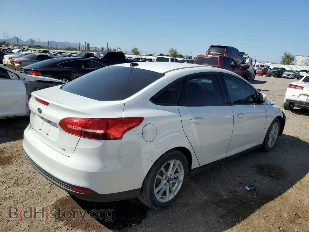 2017 FORD FOCUS - VIN: 1FADP3F2XHL325309 - Фото 3