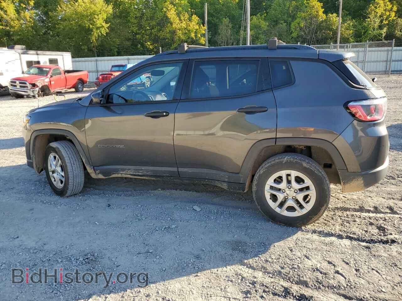 2018 JEEP COMPASS - VIN: 3C4NJDAB6JT281798 - Фото 2