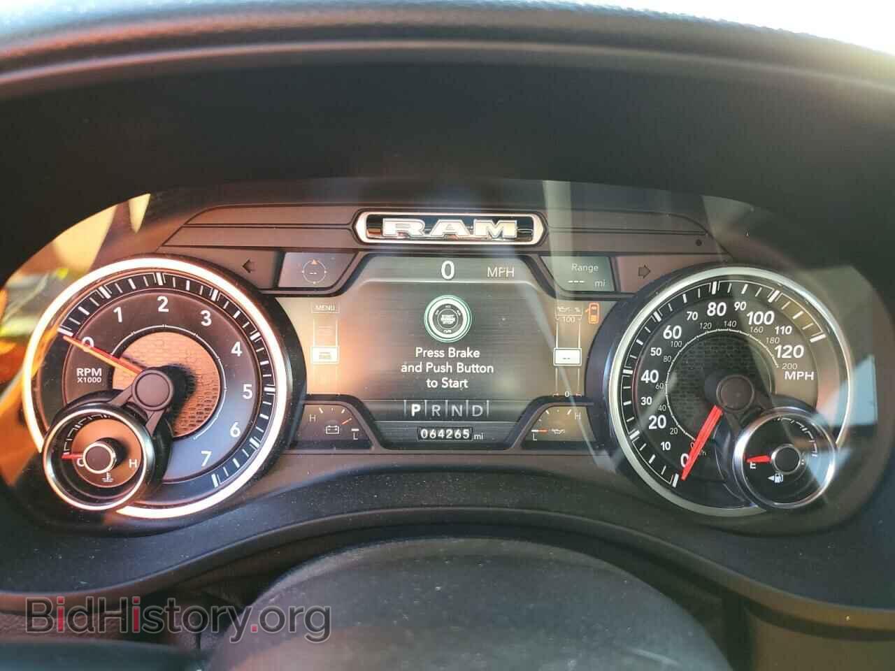 2019 RAM 1500 - VIN: 1C6SRFFTXKN852825 - Фото 9