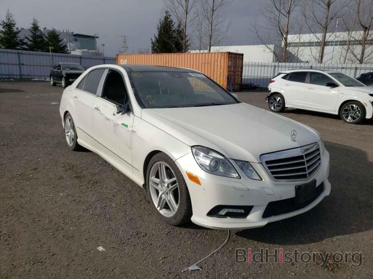 Photo WDDHF8HB2BA439015 - MERCEDES-BENZ E-CLASS 2011