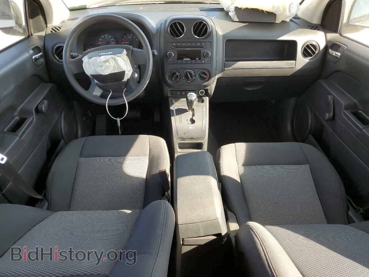 2009 JEEP COMPASS - VIN: 1J4FT47A29D188995 - Photo 8