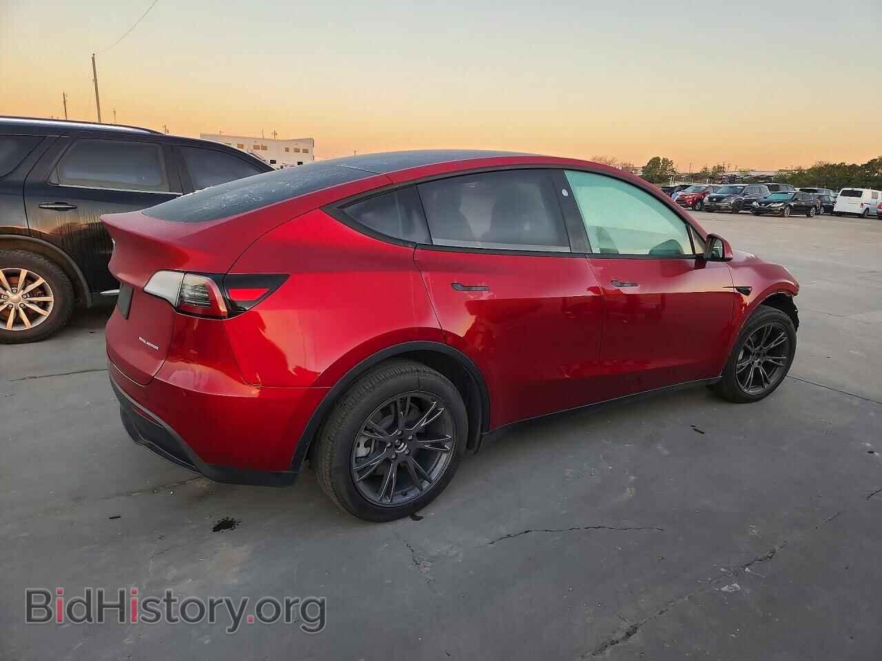 2025 TESLA MODEL Y - VIN: 7SAYGDEE4SA369460 - Photo 3