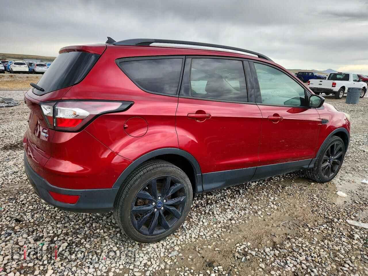2018 FORD ESCAPE - VIN: 1FMCU9GD9JUB61077 - Фото 3