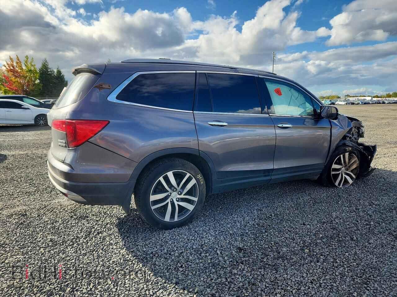 2017 HONDA PILOT - VIN: 5FNYF6H9XHB084820 - Photo 3