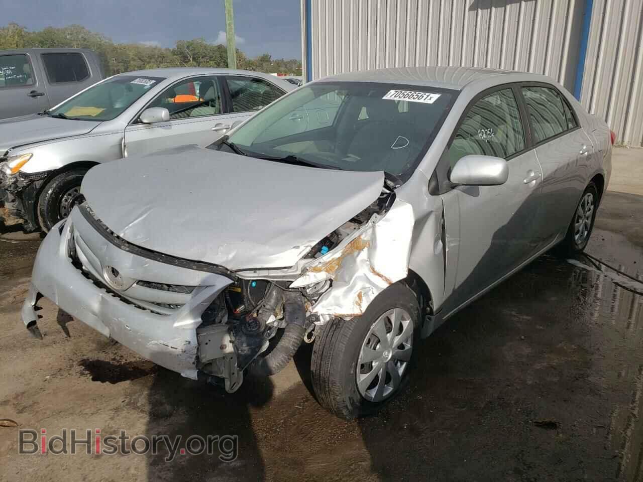 2011 TOYOTA COROLLA - VIN: 2T1BU4EE2BC747245 - Фото 2