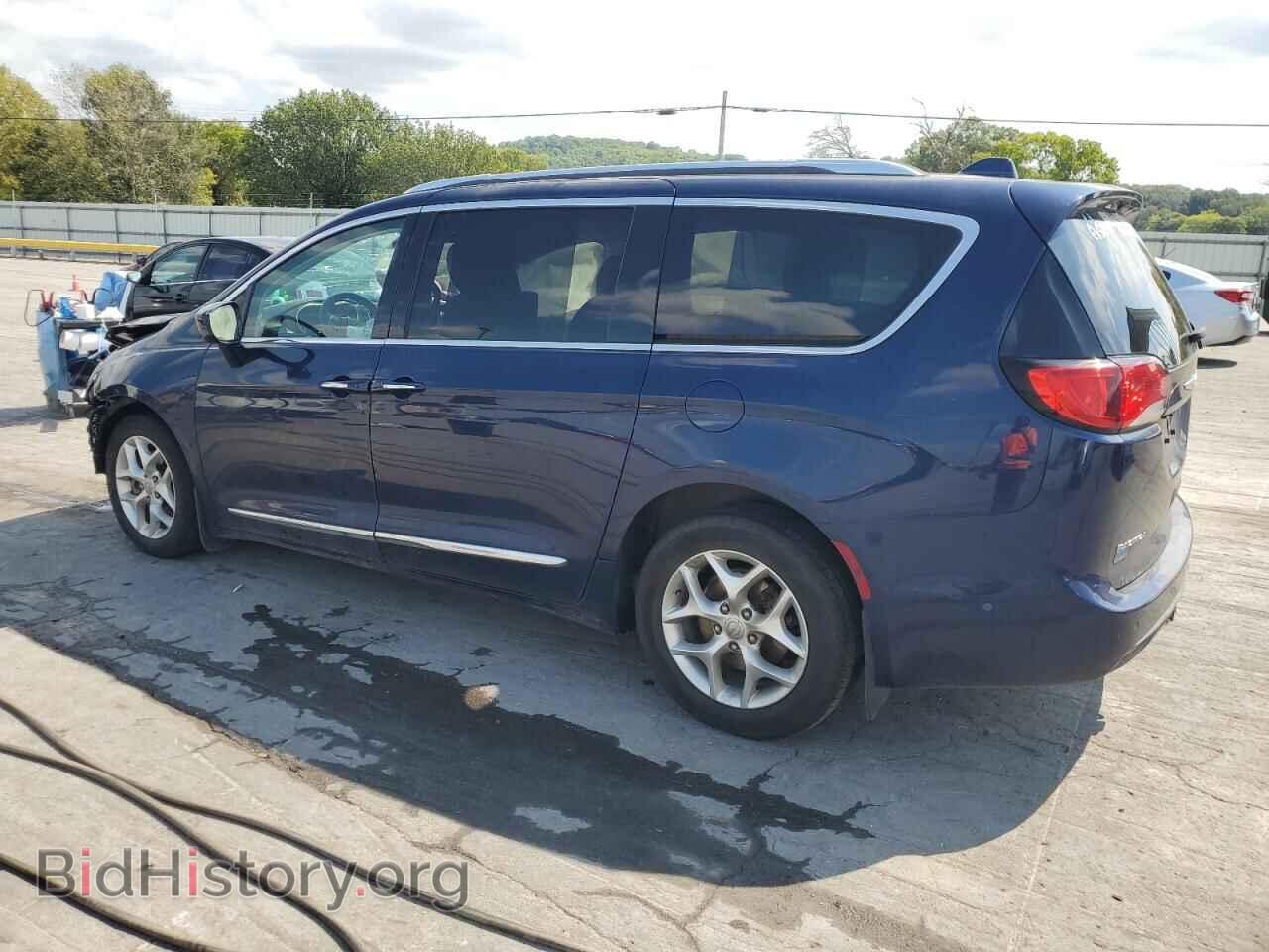2017 CHRYSLER PACIFICA - VIN: 2C4RC1EG7HR688705 - Photo 2