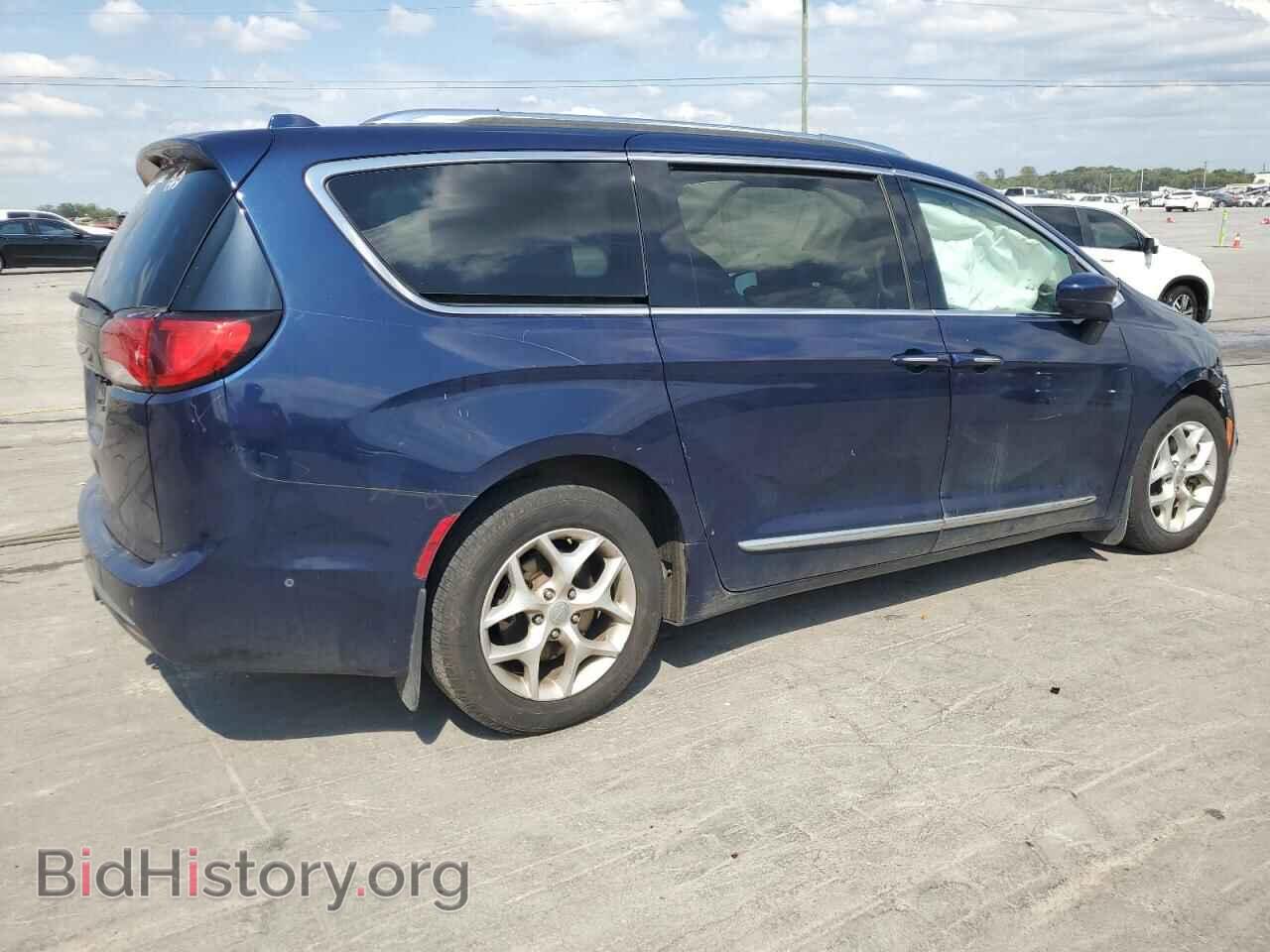 2017 CHRYSLER PACIFICA - VIN: 2C4RC1EG7HR688705 - Photo 3