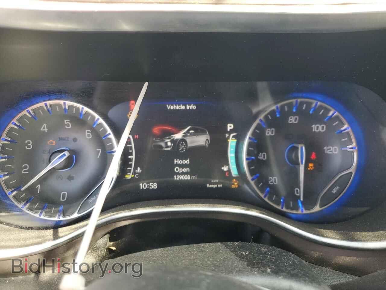 2017 CHRYSLER PACIFICA - VIN: 2C4RC1EG7HR688705 - Photo 9