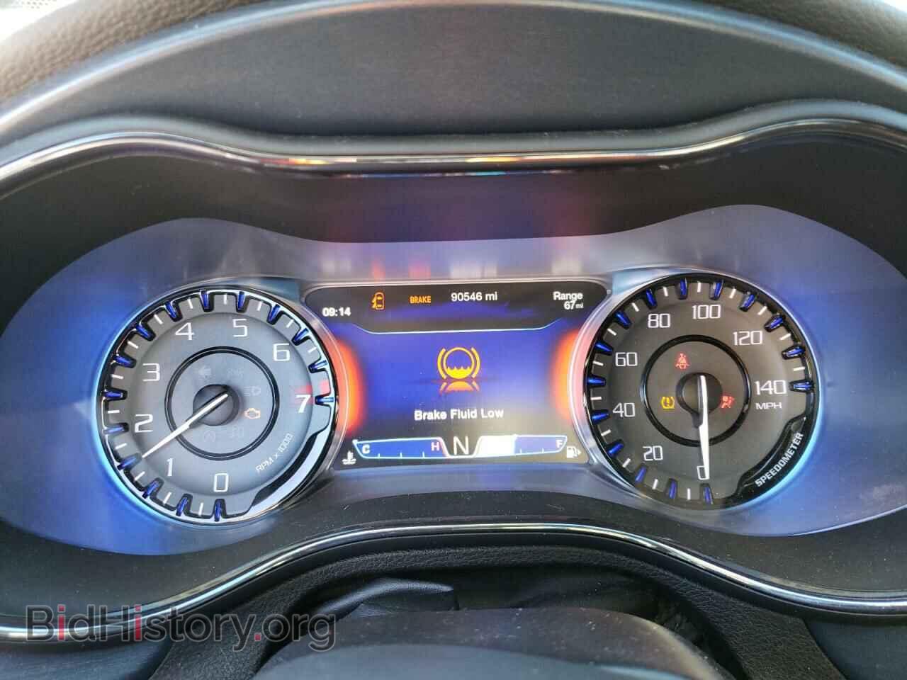 2015 CHRYSLER 200 - VIN: 1C3CCCDG2FN711728 - Фото 9