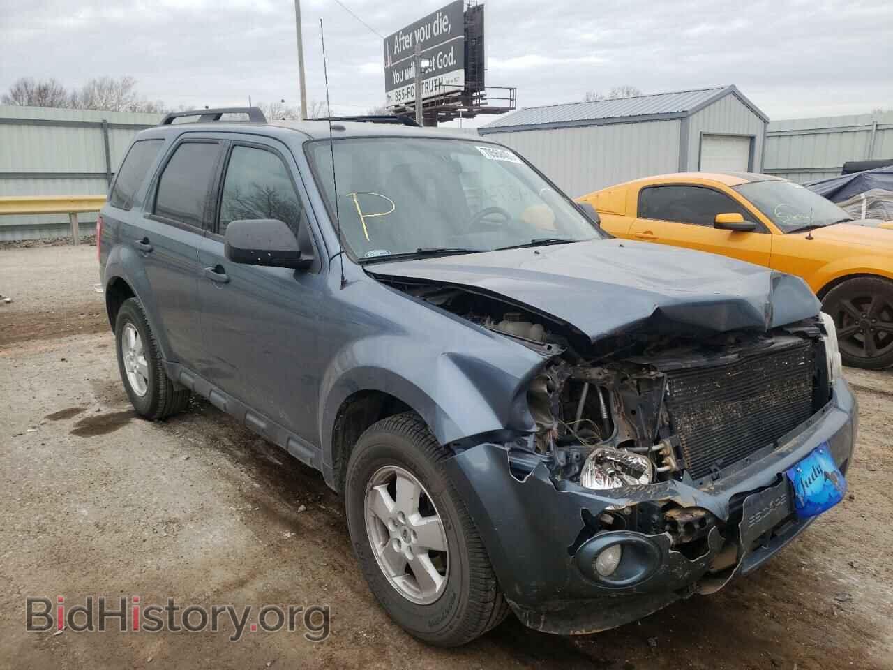 Фотография 1FMCU0DG4BKC42155 - FORD ESCAPE 2011