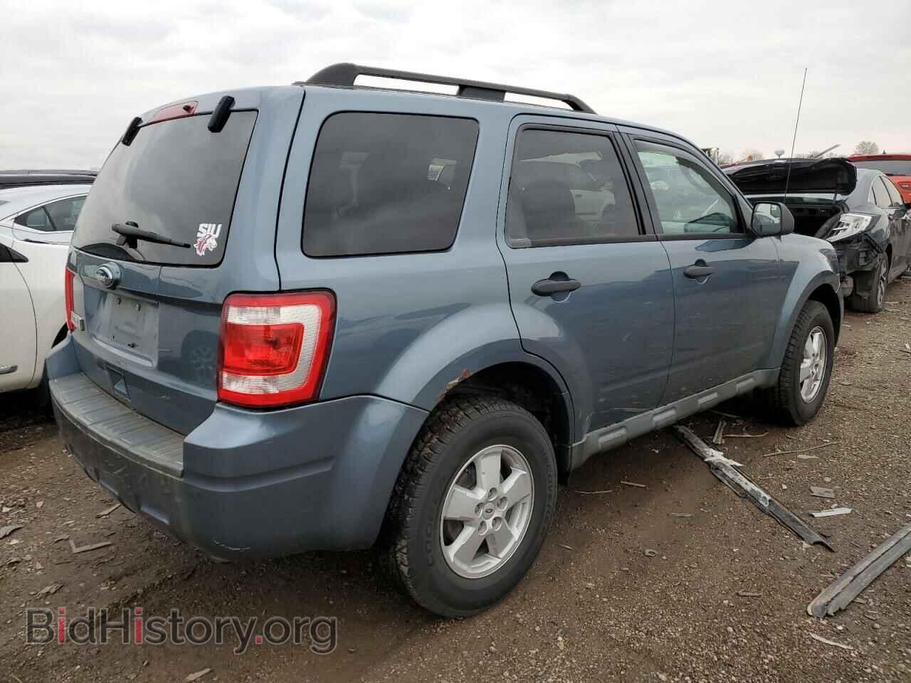 2011 FORD ESCAPE - VIN: 1FMCU0D75BKA53563 - Фото 3