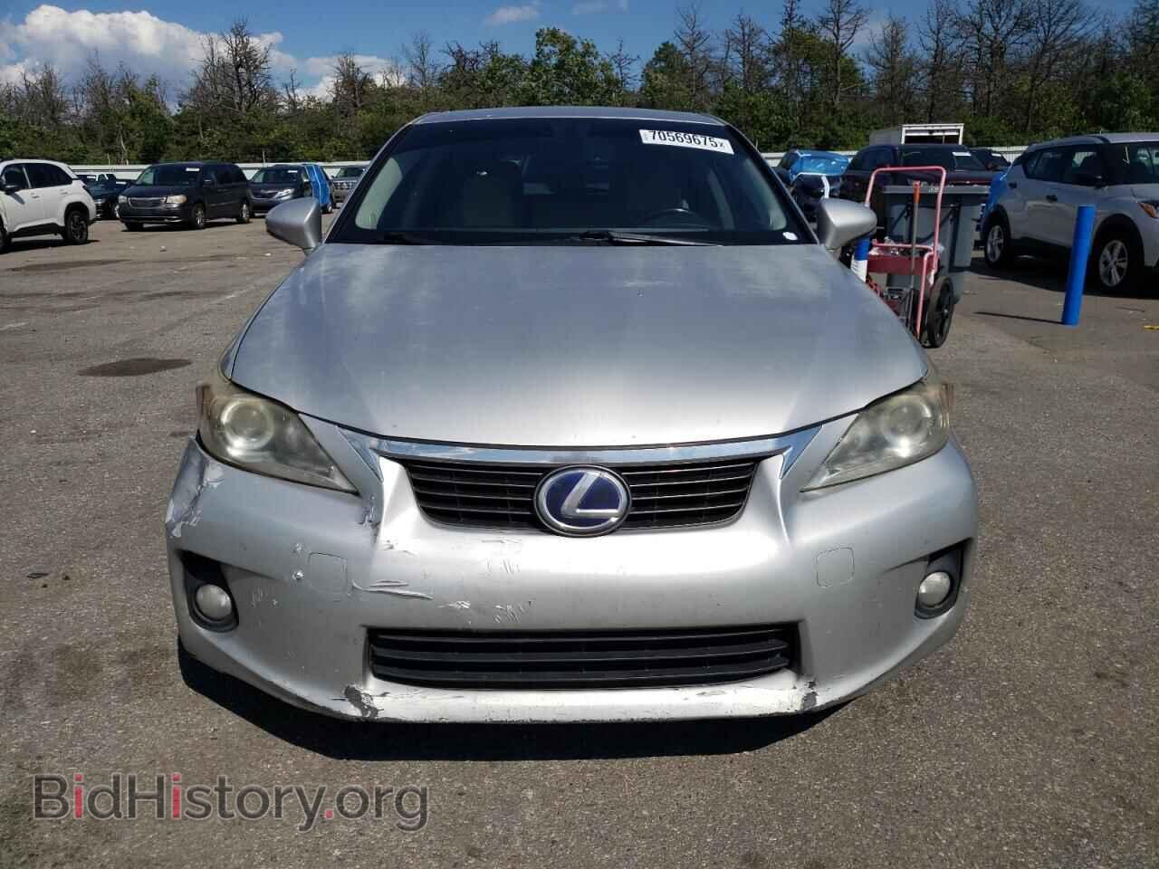 2011 LEXUS CT 200 - VIN: JTHKD5BH8B2003456 - Photo 5