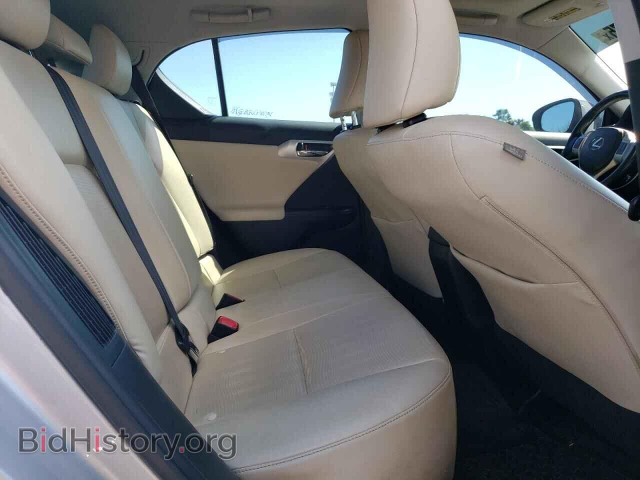 2011 LEXUS CT 200 - VIN: JTHKD5BH8B2003456 - Photo 10