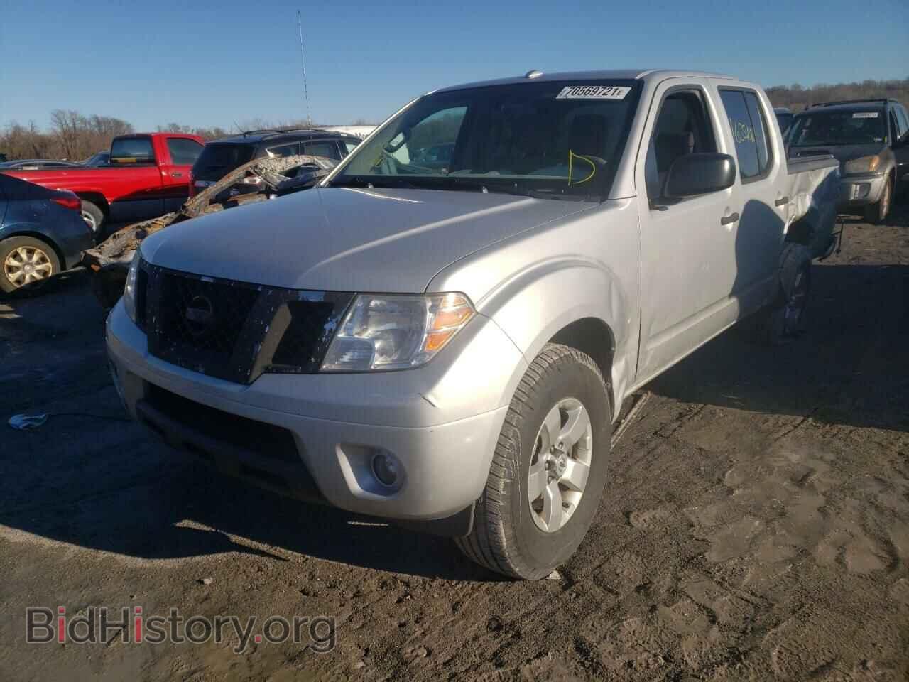 2013 NISSAN FRONTIER - VIN: 1N6AD0EV9DN748085 - Фото 2