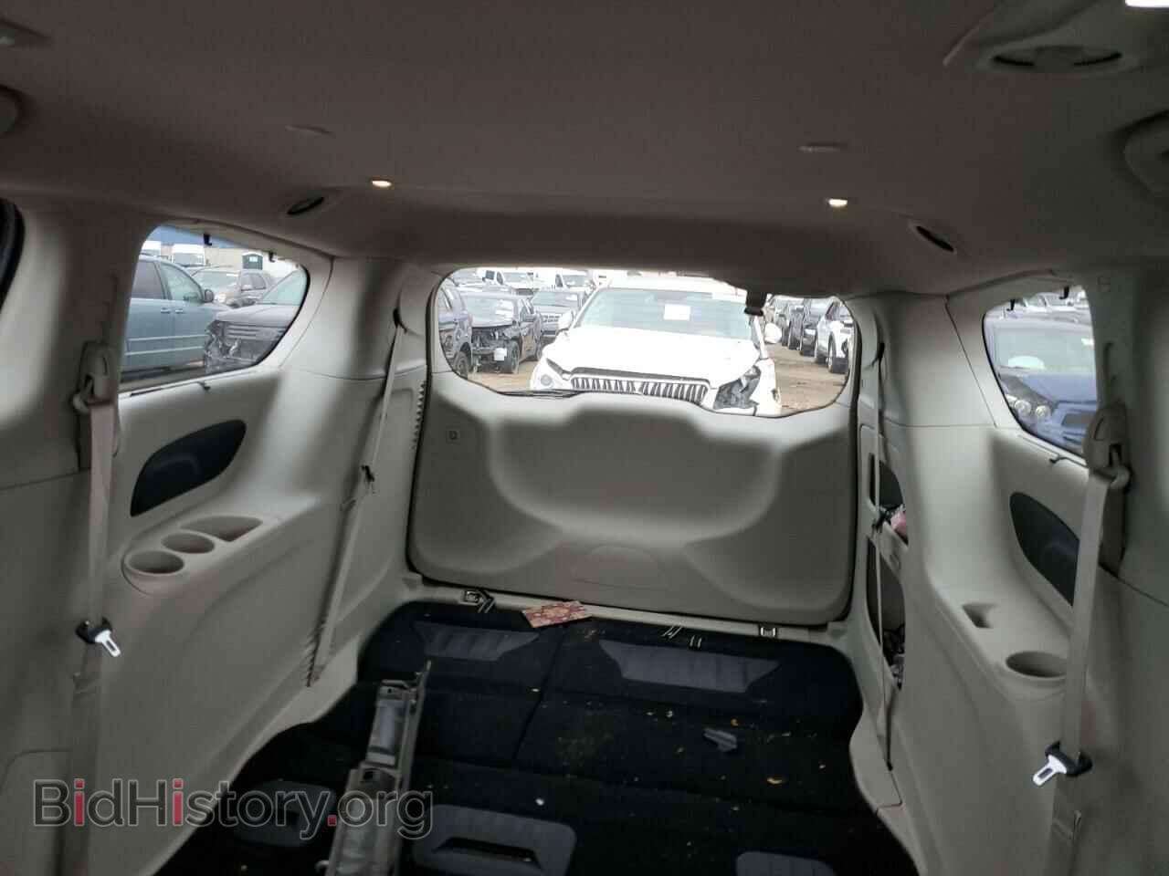 2018 CHRYSLER PACIFICA - VIN: 2C4RC1BG3JR279594 - Photo 10