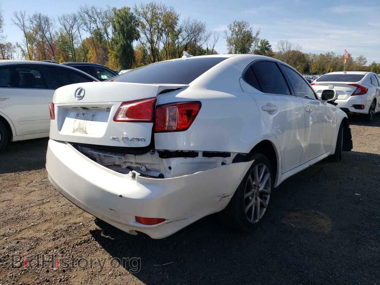 2011 LEXUS IS - VIN: JTHCF5C28B5051563 - Photo 3
