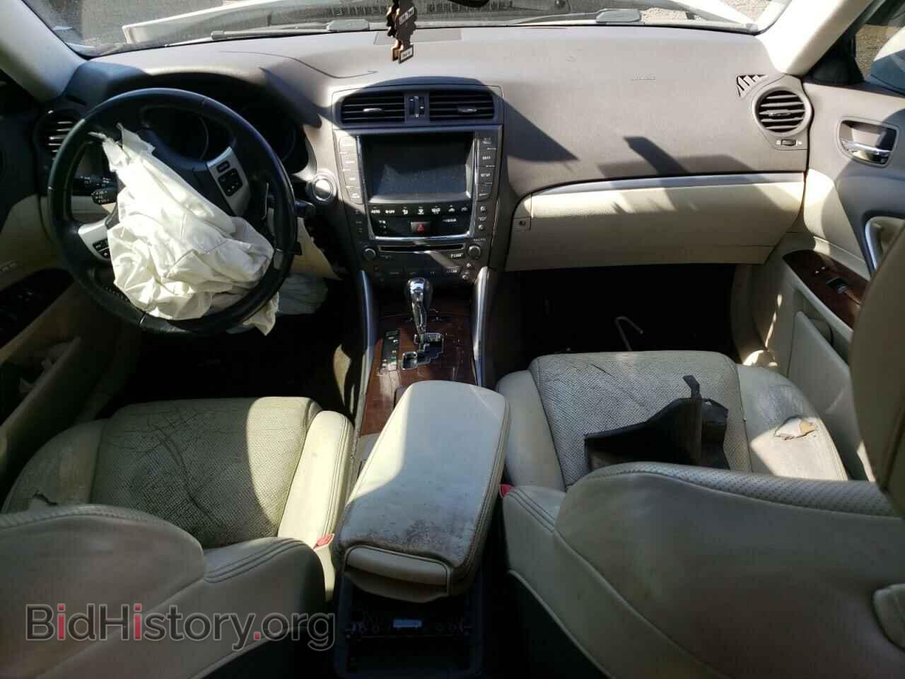 2011 LEXUS IS - VIN: JTHCF5C28B5051563 - Photo 8