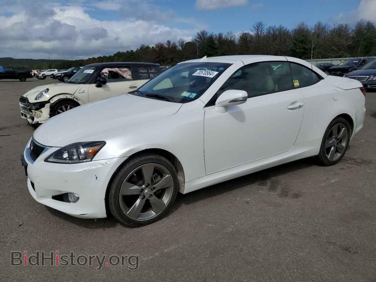 Photo JTHFF2C28B2520888 - LEXUS IS 2011