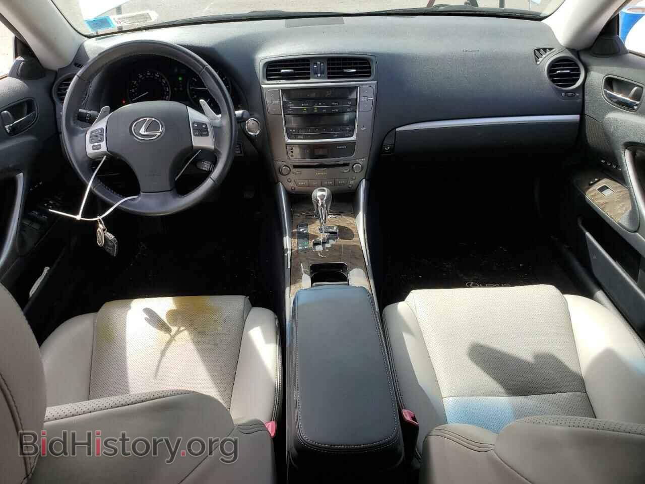 2011 LEXUS IS - VIN: JTHFF2C28B2520888 - Фото 8