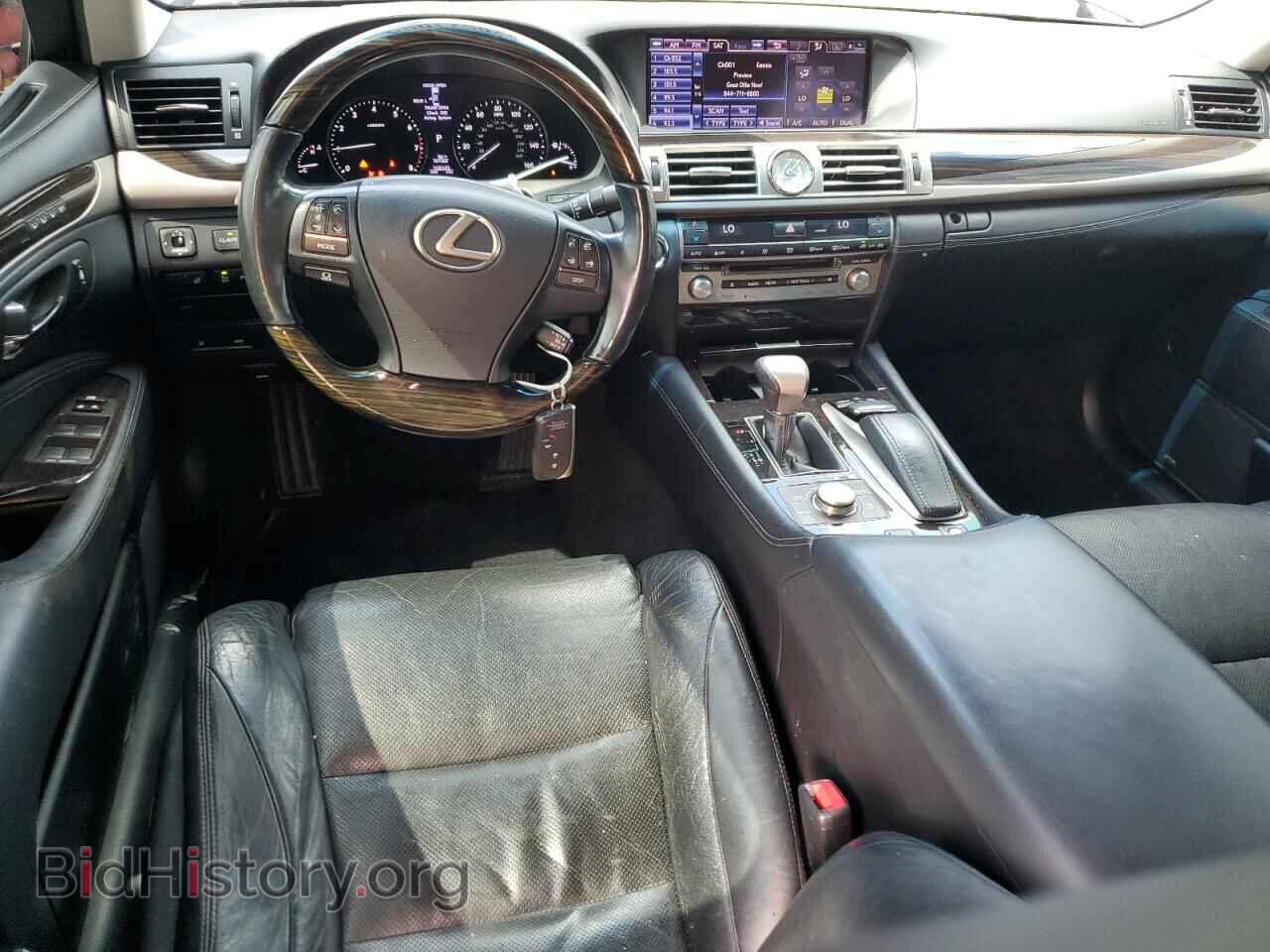 2013 LEXUS LS460 - VIN: JTHBL5EF8D5113969 - Photo 8