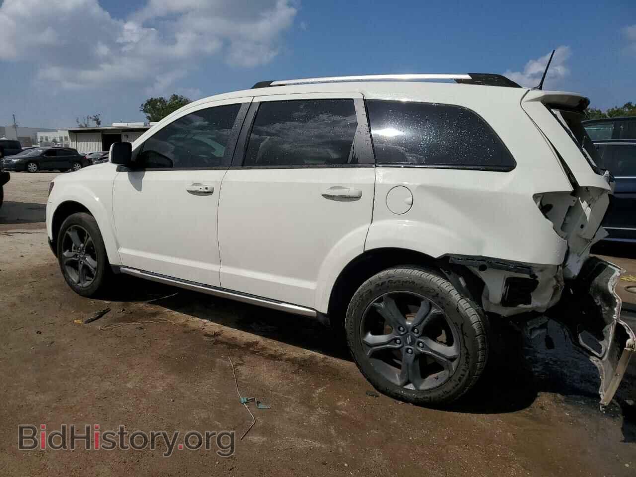 2020 DODGE JOURNEY - VIN: 3C4PDCGB7LT201235 - Фото 2