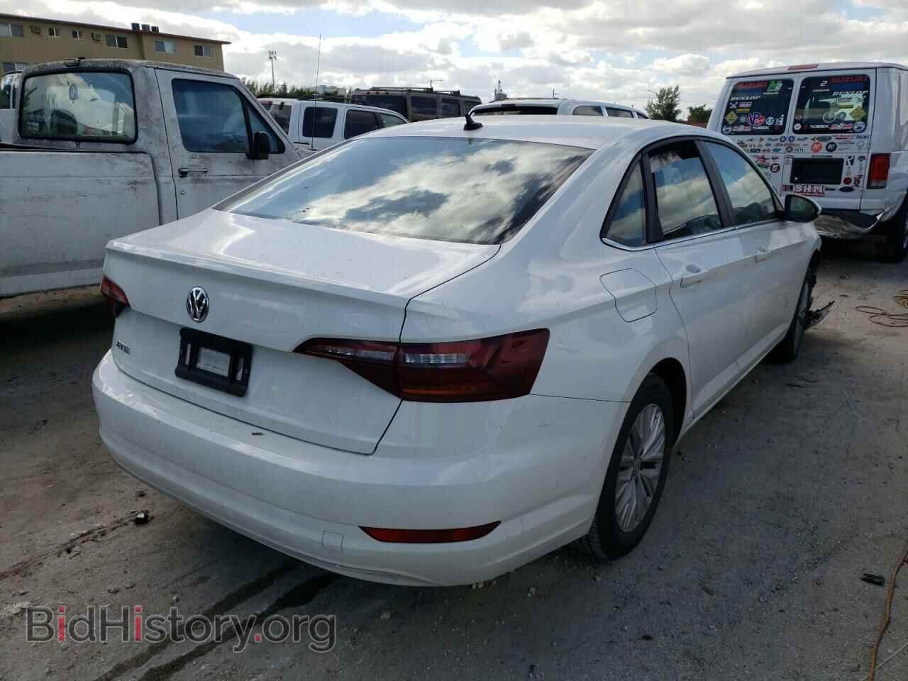 2019 VOLKSWAGEN JETTA - VIN: 3VWCB7BU0KM181565 - Фото 4
