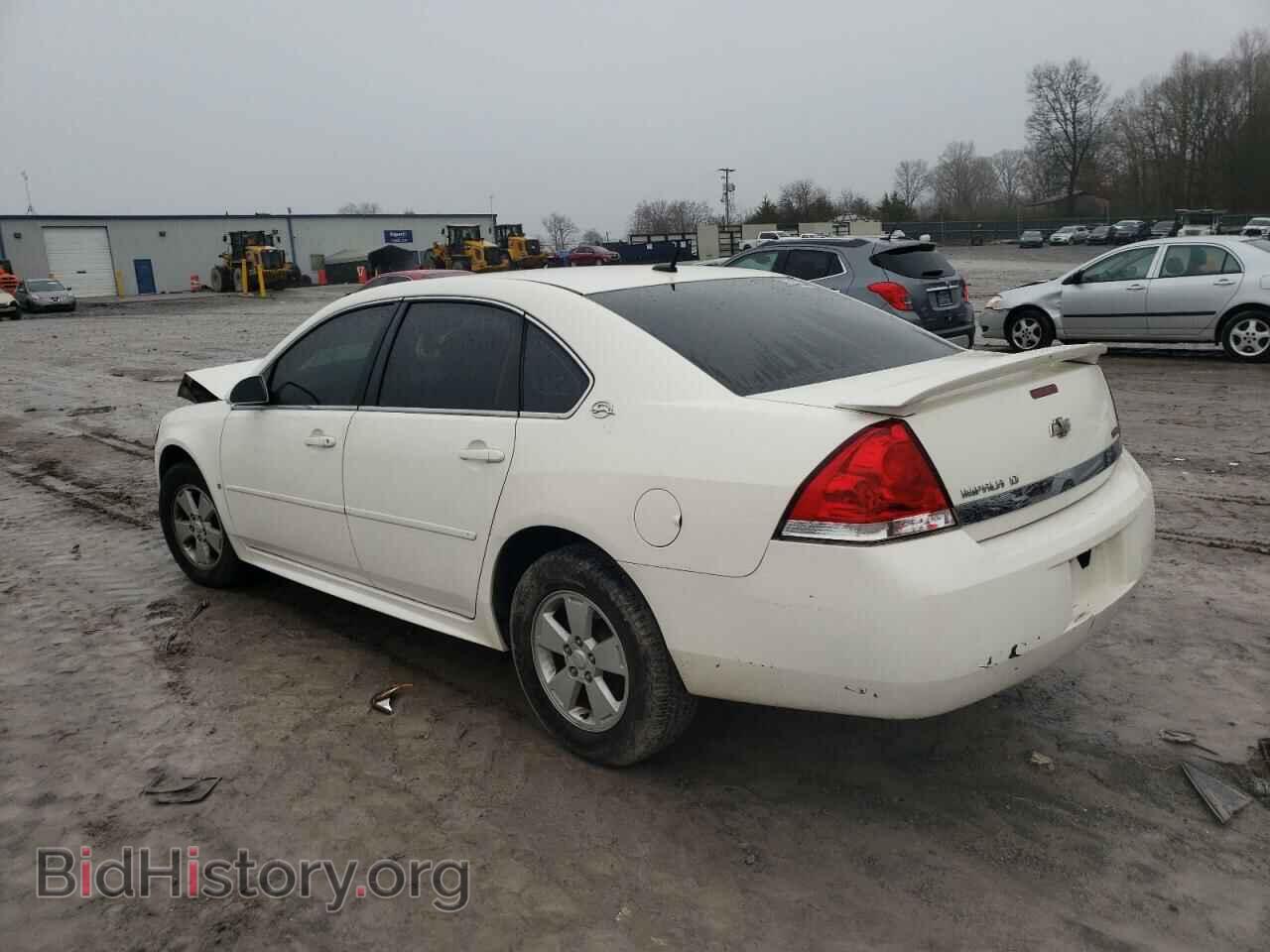 2009 CHEVROLET IMPALA - VIN: 2G1WT57K891282954 - Фото 2