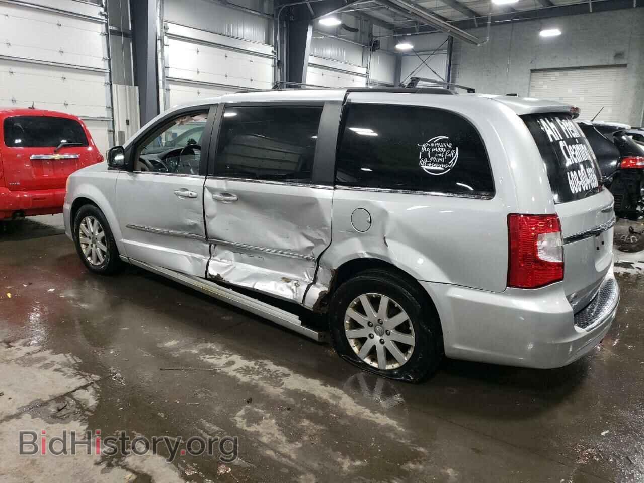 2011 CHRYSLER MINIVAN - VIN: 2A4RR8DG8BR682485 - Photo 2