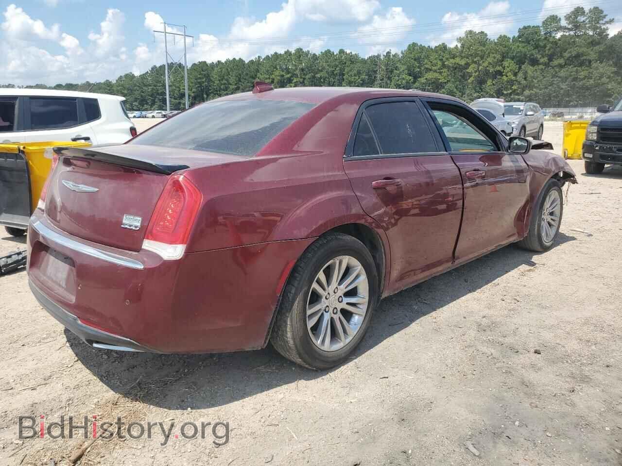 2016 CHRYSLER 300 - VIN: 2C3CCAAG3GH295658 - Фото 3