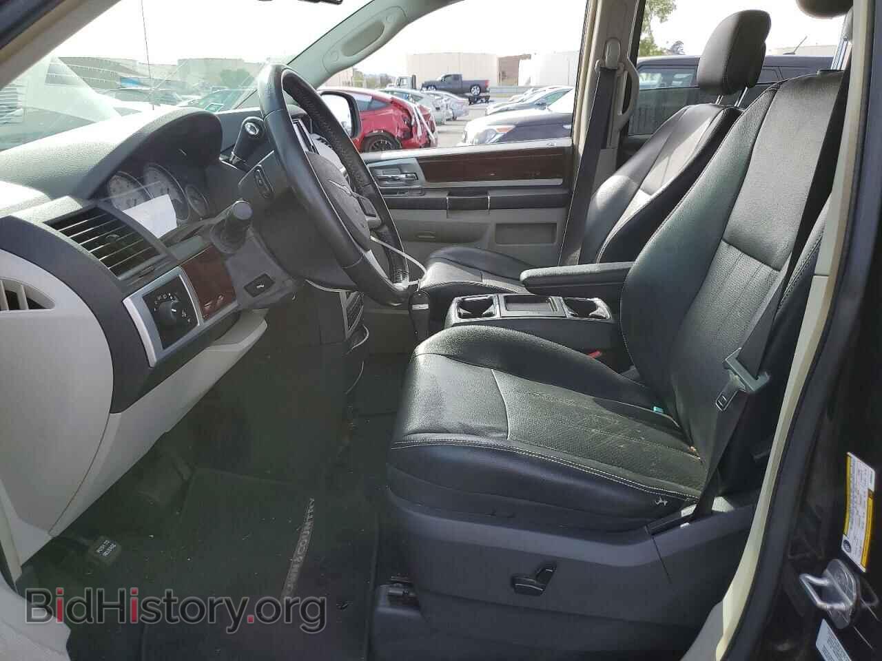 2010 CHRYSLER MINIVAN - VIN: 2A4RR8DX7AR366672 - Photo 7