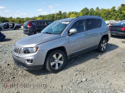 2017 Jeep COMPASS Latitude, серебристый — VIN 1C4NJCEB5HD189392, Copart