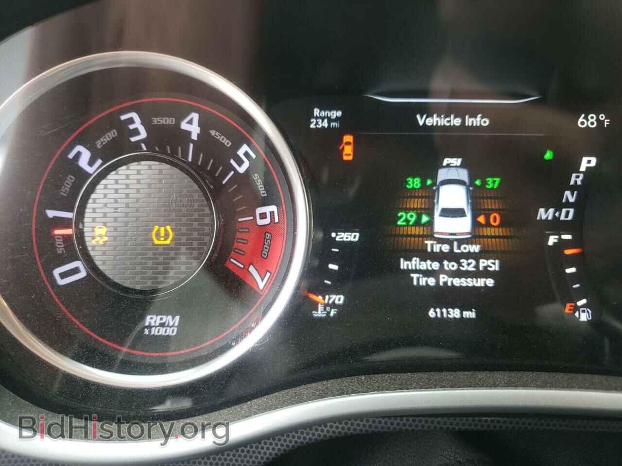 2017 DODGE CHALLENGER - VIN: 2C3CDZDJ3HH604453 - Фото 8