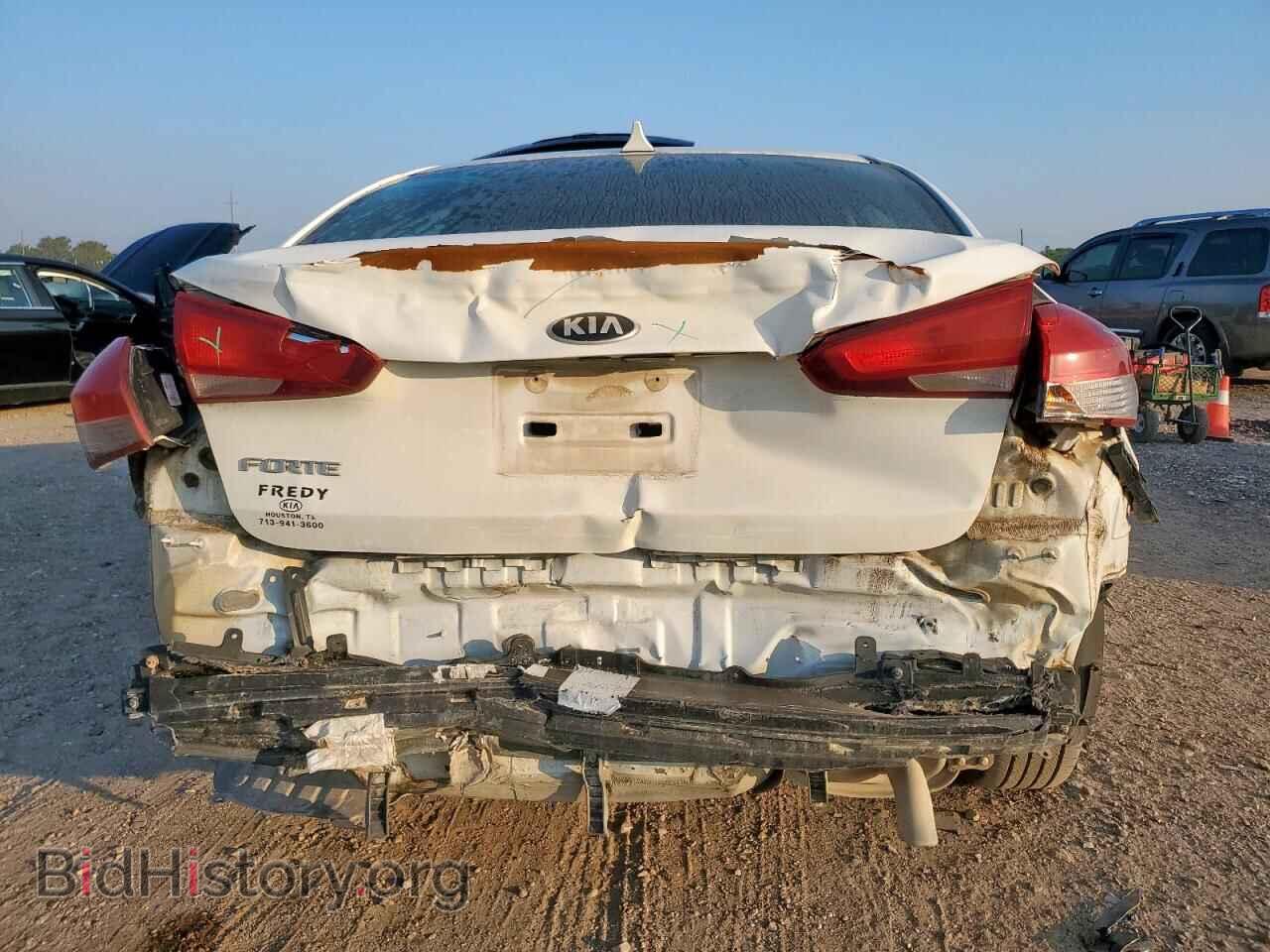 2017 KIA FORTE - VIN: 3KPFK4A71HE040159 - Фото 6