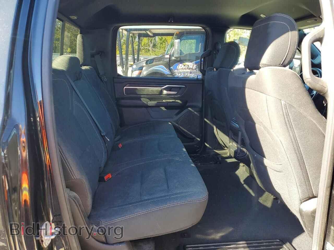 2019 RAM 1500 - VIN: 1C6SRFFT2KN730962 - Фото 10