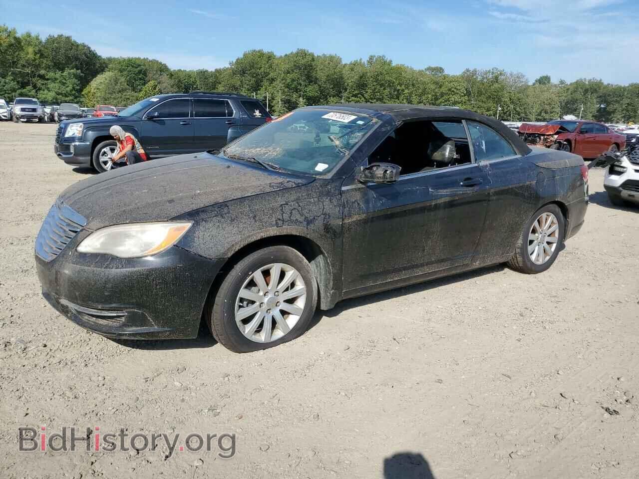 Photo 1C3BC2EB4BN542895 - CHRYSLER 200 2011