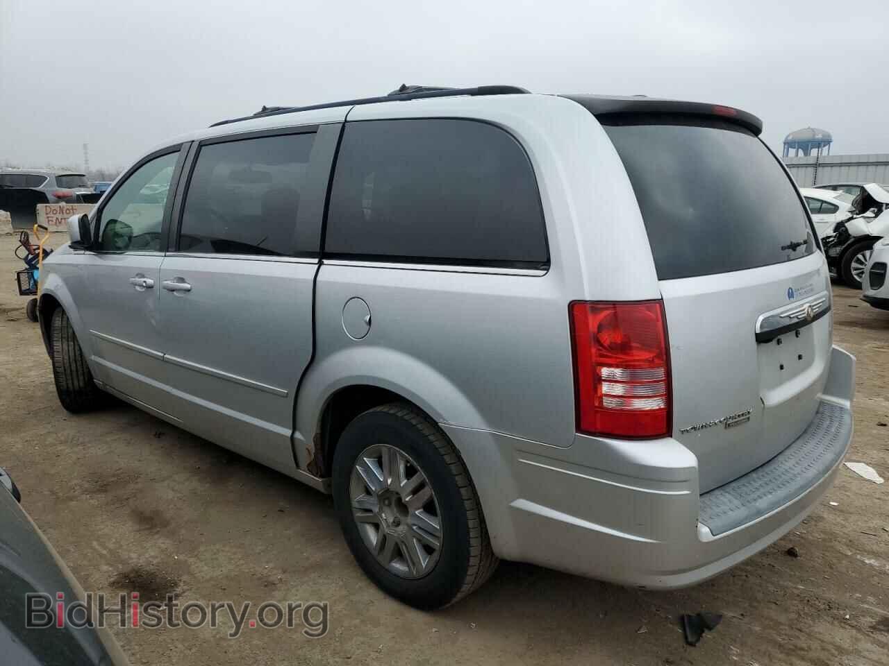 2008 CHRYSLER MINIVAN - VIN: 2A8HR54P38R682072 - Фото 2