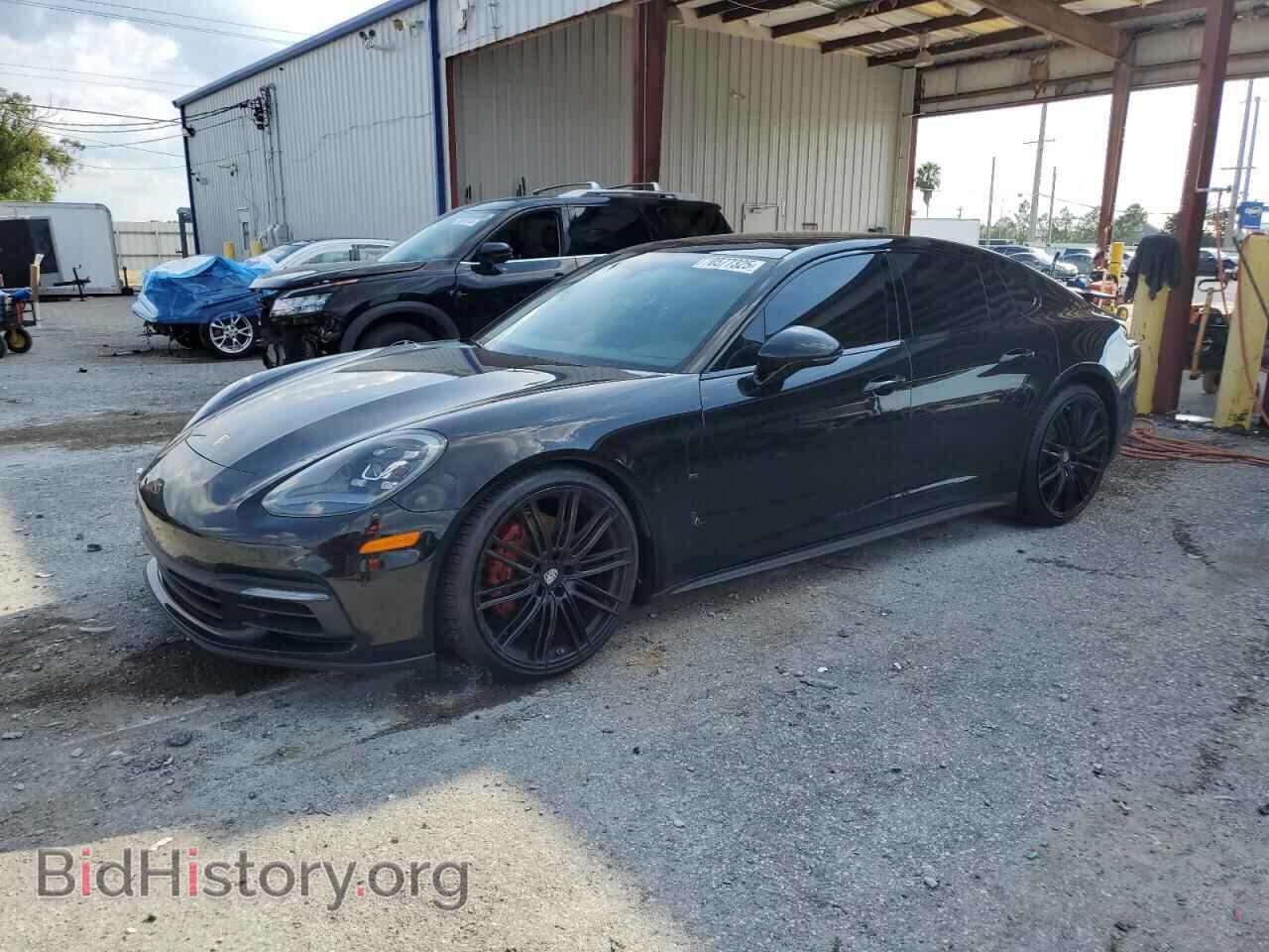 Photo WP0AB2A70HL123183 - PORSCHE PANAMERA 2017
