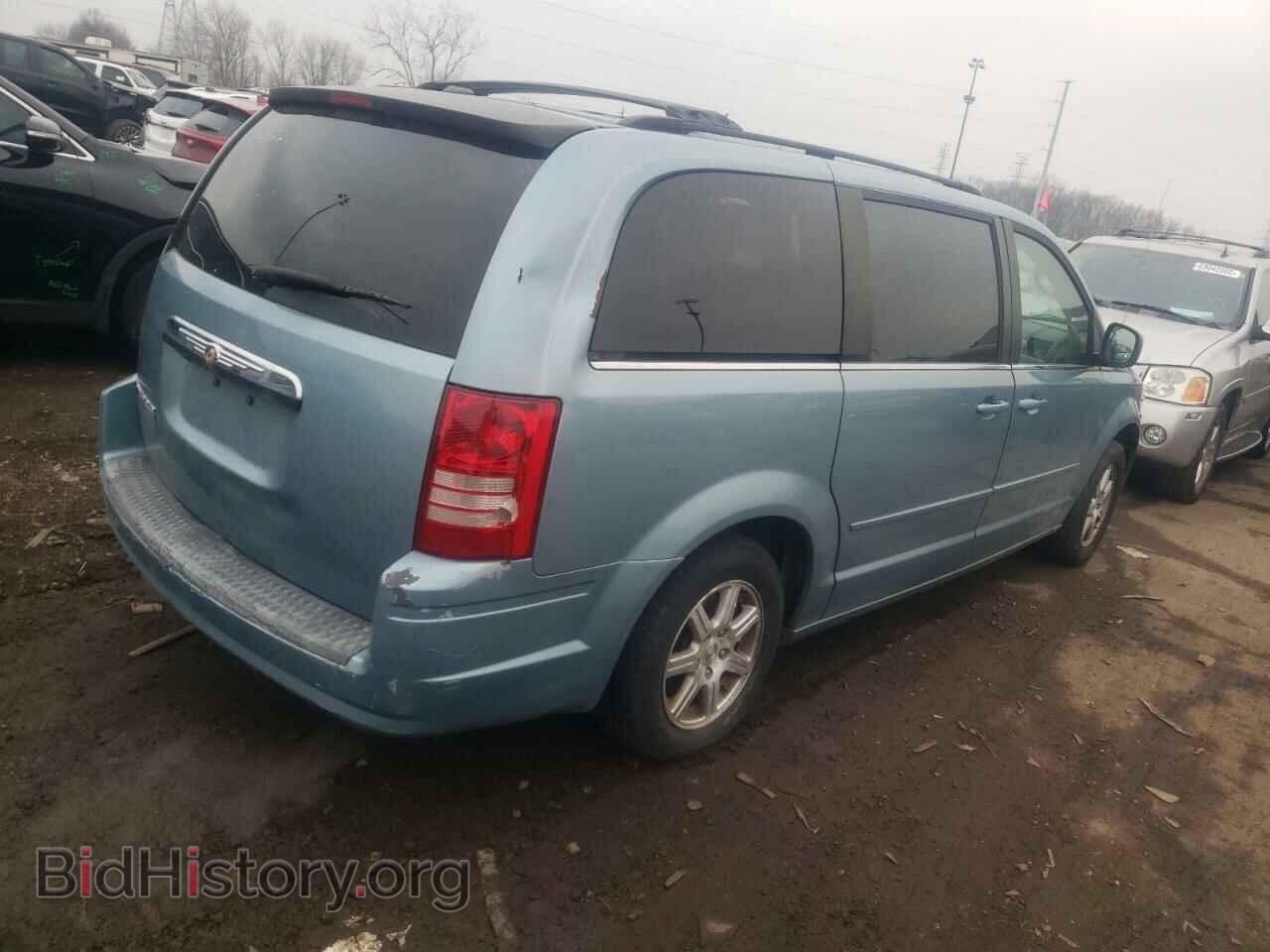 2008 CHRYSLER MINIVAN - VIN: 2A8HR54PX8R138524 - Фото 3