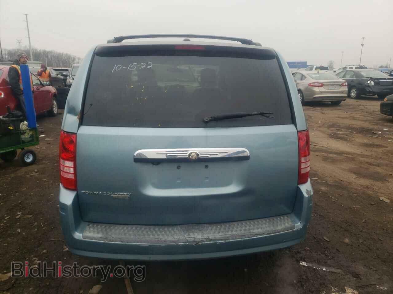 2008 CHRYSLER MINIVAN - VIN: 2A8HR54PX8R138524 - Фото 6