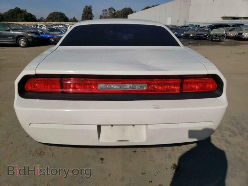 2009 Dodge CHALLENGER (VIN 2B3LJ44V69H535514) — photo 6 of 12